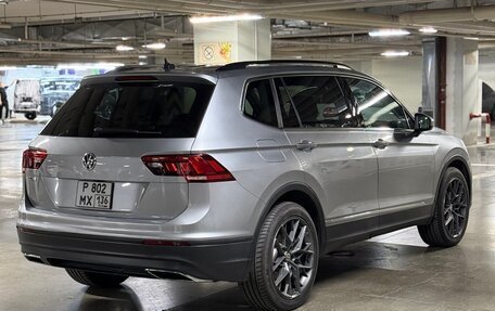 Volkswagen Tiguan II, 2019 год, 2 500 000 рублей, 20 фотография