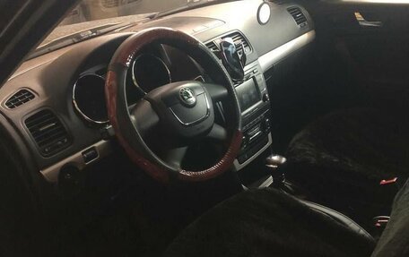 Skoda Yeti I рестайлинг, 2011 год, 700 000 рублей, 2 фотография