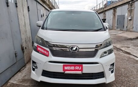Toyota Vellfire I, 2012 год, 1 150 000 рублей, 2 фотография