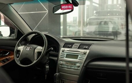 Toyota Camry, 2008 год, 1 135 000 рублей, 10 фотография