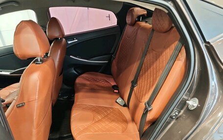 Hyundai Solaris II рестайлинг, 2016 год, 1 050 000 рублей, 13 фотография