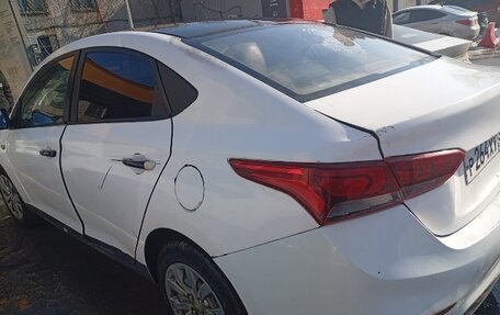 Hyundai Solaris II рестайлинг, 2017 год, 360 000 рублей, 7 фотография