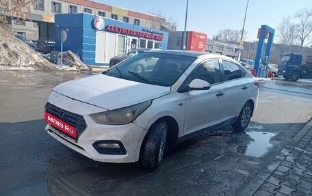 Hyundai Solaris II рестайлинг, 2017 год, 360 000 рублей, 15 фотография