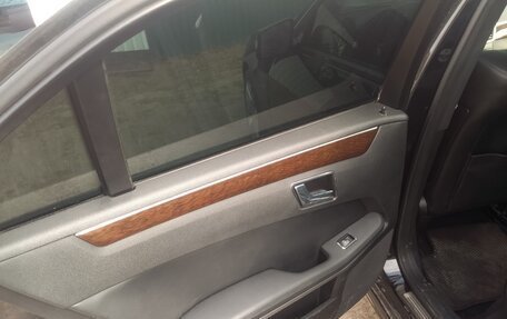 Mercedes-Benz E-Класс, 2010 год, 1 370 000 рублей, 9 фотография