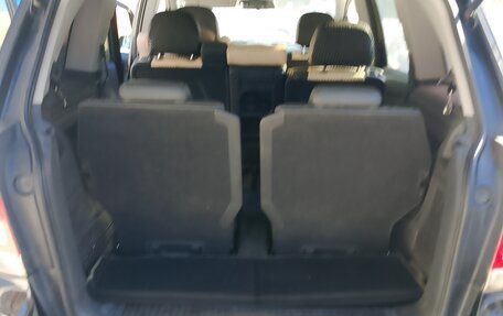 Opel Zafira B, 2008 год, 250 000 рублей, 14 фотография