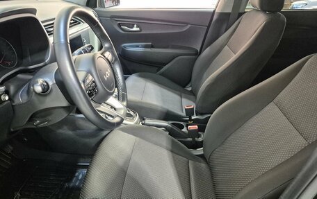 KIA Rio IV, 2021 год, 1 630 000 рублей, 12 фотография