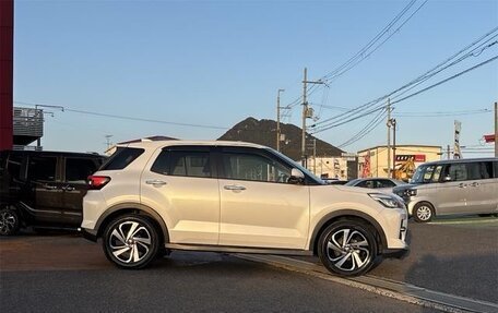 Toyota Raize I, 2022 год, 1 261 000 рублей, 7 фотография