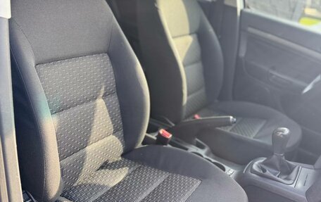 Skoda Octavia, 2010 год, 500 000 рублей, 13 фотография