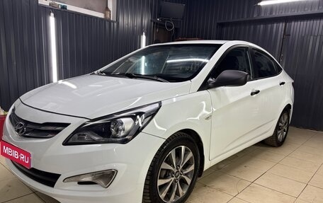 Hyundai Solaris II рестайлинг, 2014 год, 810 000 рублей, 1 фотография