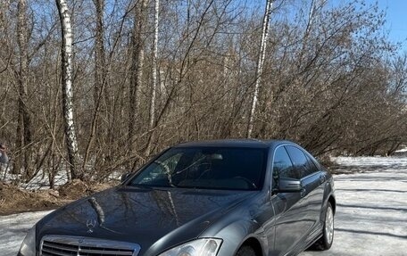 Mercedes-Benz S-Класс, 2006 год, 1 150 000 рублей, 1 фотография