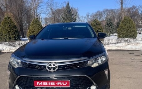 Toyota Camry, 2017 год, 1 760 000 рублей, 1 фотография