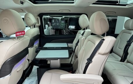 Mercedes-Benz V-Класс, 2024 год, 12 690 000 рублей, 25 фотография