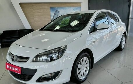 Opel Astra J, 2014 год, 1 190 000 рублей, 1 фотография