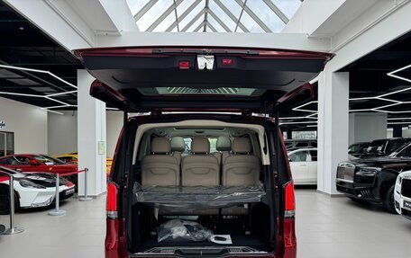 Mercedes-Benz V-Класс, 2024 год, 12 690 000 рублей, 29 фотография