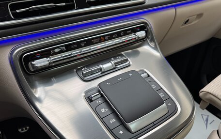 Mercedes-Benz V-Класс, 2024 год, 12 690 000 рублей, 33 фотография