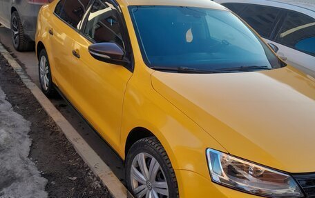 Volkswagen Jetta VI, 2014 год, 610 000 рублей, 2 фотография