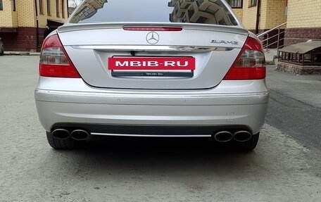 Mercedes-Benz E-Класс, 2004 год, 1 600 000 рублей, 2 фотография