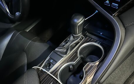 Toyota Camry, 2019 год, 2 720 000 рублей, 6 фотография