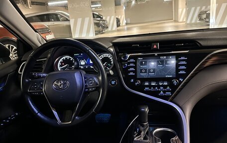 Toyota Camry, 2019 год, 2 720 000 рублей, 8 фотография