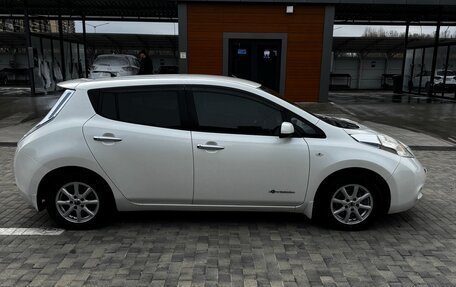Nissan Leaf I, 2013 год, 1 250 000 рублей, 5 фотография