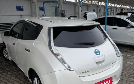 Nissan Leaf I, 2013 год, 1 250 000 рублей, 12 фотография