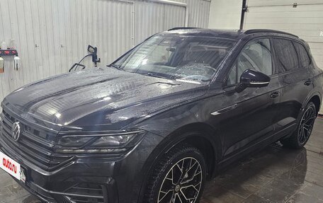 Volkswagen Touareg III, 2021 год, 8 000 000 рублей, 3 фотография