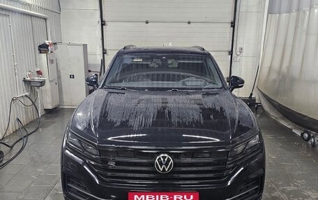 Volkswagen Touareg III, 2021 год, 8 000 000 рублей, 2 фотография