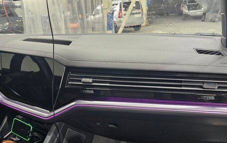 Volkswagen Touareg III, 2021 год, 8 000 000 рублей, 11 фотография