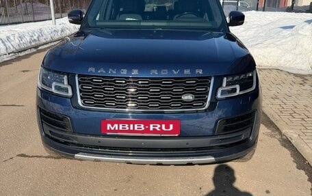 Land Rover Range Rover IV рестайлинг, 2019 год, 8 700 000 рублей, 3 фотография