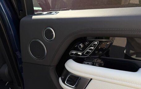 Land Rover Range Rover IV рестайлинг, 2019 год, 8 700 000 рублей, 34 фотография