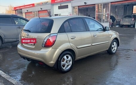 KIA Rio II, 2011 год, 650 000 рублей, 5 фотография