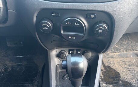 KIA Rio II, 2011 год, 650 000 рублей, 16 фотография