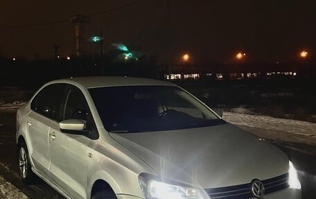 Volkswagen Polo VI (EU Market), 2012 год, 780 000 рублей, 2 фотография