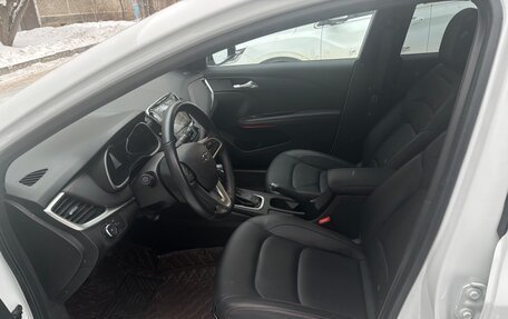 Chevrolet Monza, 2021 год, 1 950 000 рублей, 4 фотография