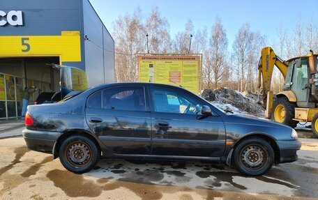 Toyota Avensis III рестайлинг, 1999 год, 320 000 рублей, 6 фотография