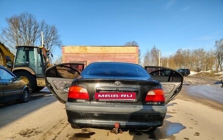 Toyota Avensis III рестайлинг, 1999 год, 320 000 рублей, 5 фотография