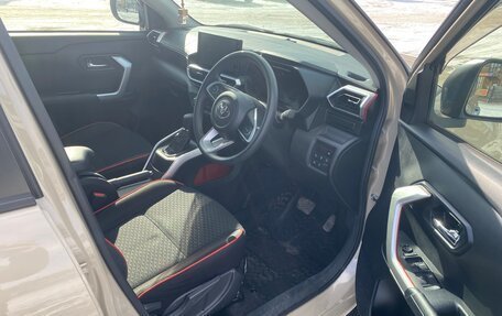 Toyota Raize I, 2019 год, 1 620 000 рублей, 14 фотография