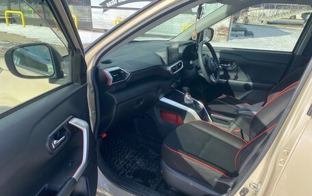 Toyota Raize I, 2019 год, 1 620 000 рублей, 9 фотография