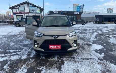 Toyota Raize I, 2019 год, 1 620 000 рублей, 8 фотография