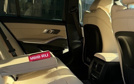 BMW 3 серия, 2021 год, 4 850 000 рублей, 21 фотография