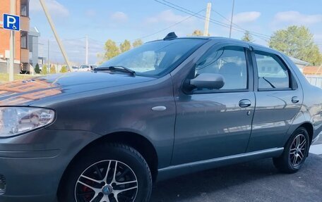 Fiat Albea I рестайлинг, 2007 год, 385 000 рублей, 4 фотография