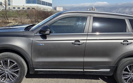 Geely Atlas, 2023 год, 2 250 000 рублей, 3 фотография