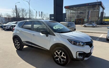 Renault Kaptur I рестайлинг, 2019 год, 1 435 000 рублей, 4 фотография