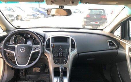 Opel Astra J, 2011 год, 617 000 рублей, 5 фотография