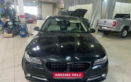 BMW 5 серия, 2012 год, 1 746 000 рублей, 3 фотография