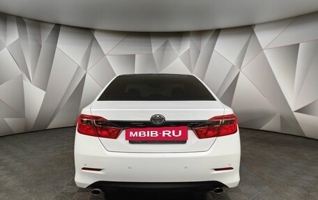 Toyota Camry, 2013 год, 1 645 000 рублей, 8 фотография