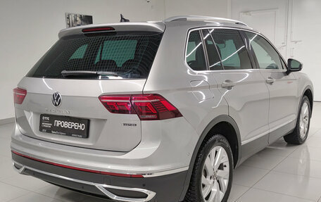 Volkswagen Tiguan II, 2021 год, 3 150 000 рублей, 6 фотография