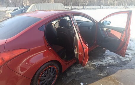 Hyundai Elantra V, 2013 год, 830 000 рублей, 8 фотография