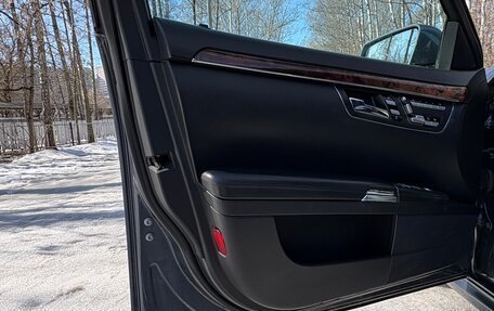 Mercedes-Benz S-Класс, 2006 год, 1 150 000 рублей, 10 фотография