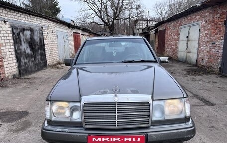 Mercedes-Benz W124, 1987 год, 260 000 рублей, 2 фотография